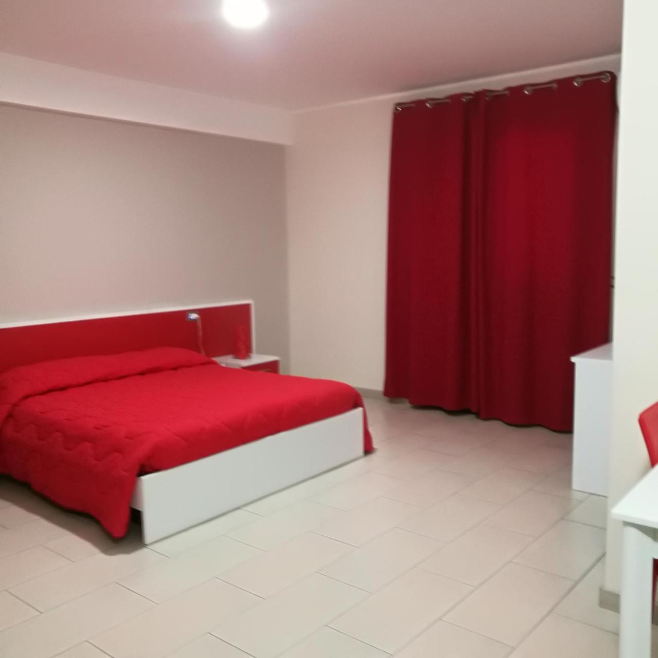 I Colori Dell'Etna Bed & Breakfast San Giovanni La Punta Luaran gambar